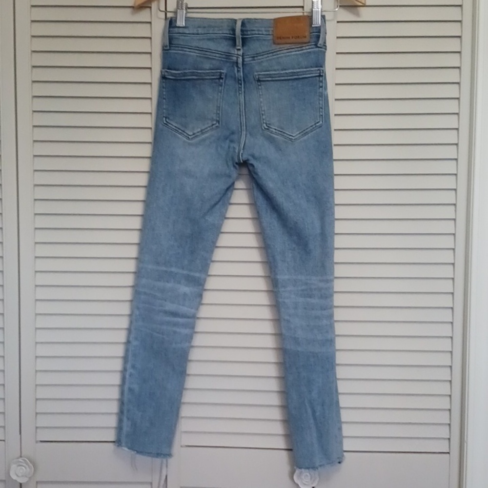 Denim Forum Nico Mid Rise Skinny Crop, Size 24 - Picture 8 of 13